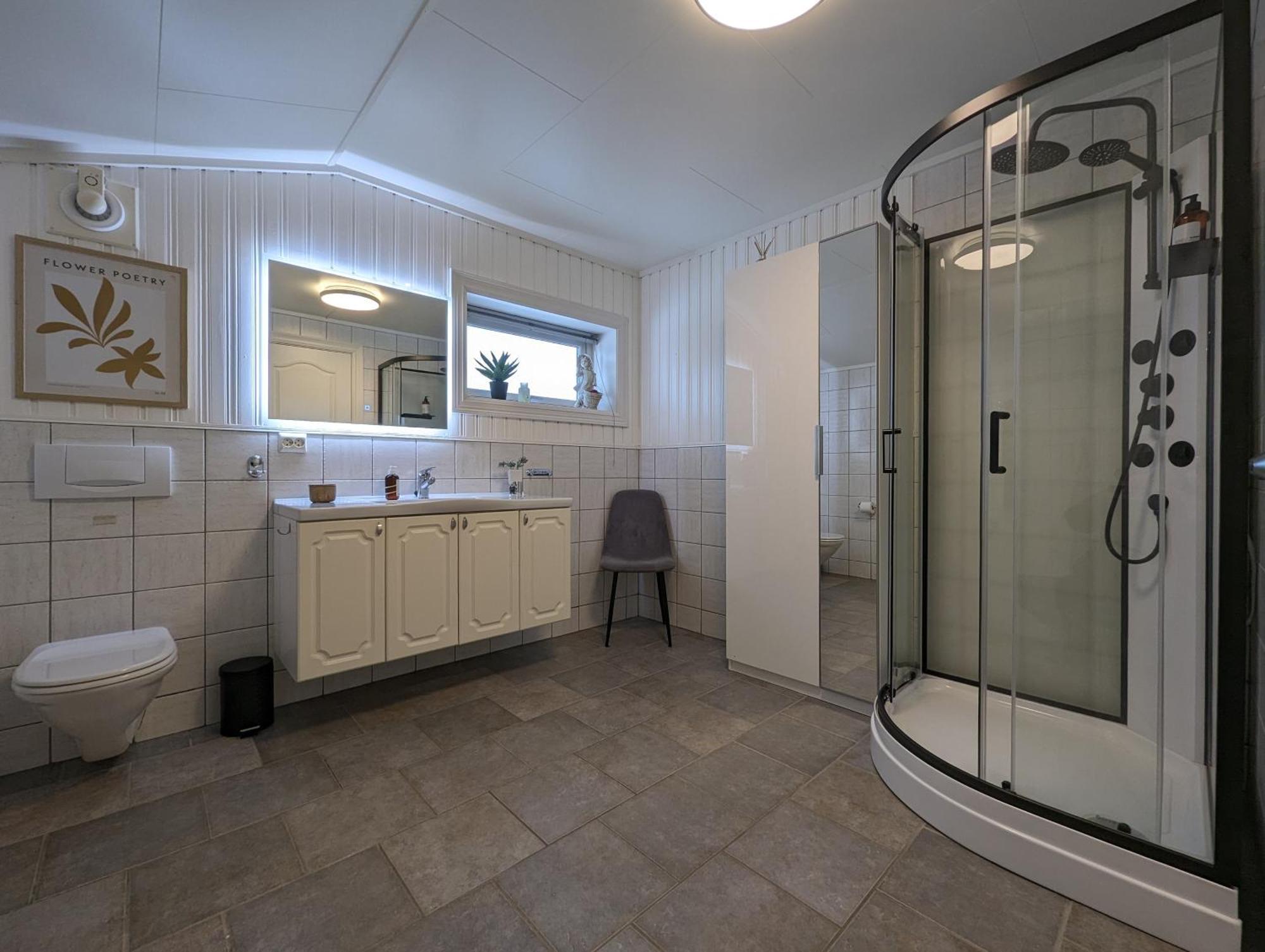 Sea & Mountain View Apartment Tromso